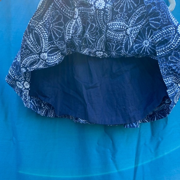Navy blue floral paisley Genuine Kids for OshKosh skirt size 2T - Picture 5 of 5